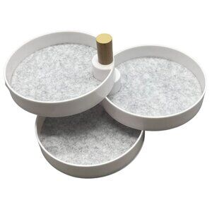 The2bandits tiered catchall tray 3 sections cloth bottom plastic white READ